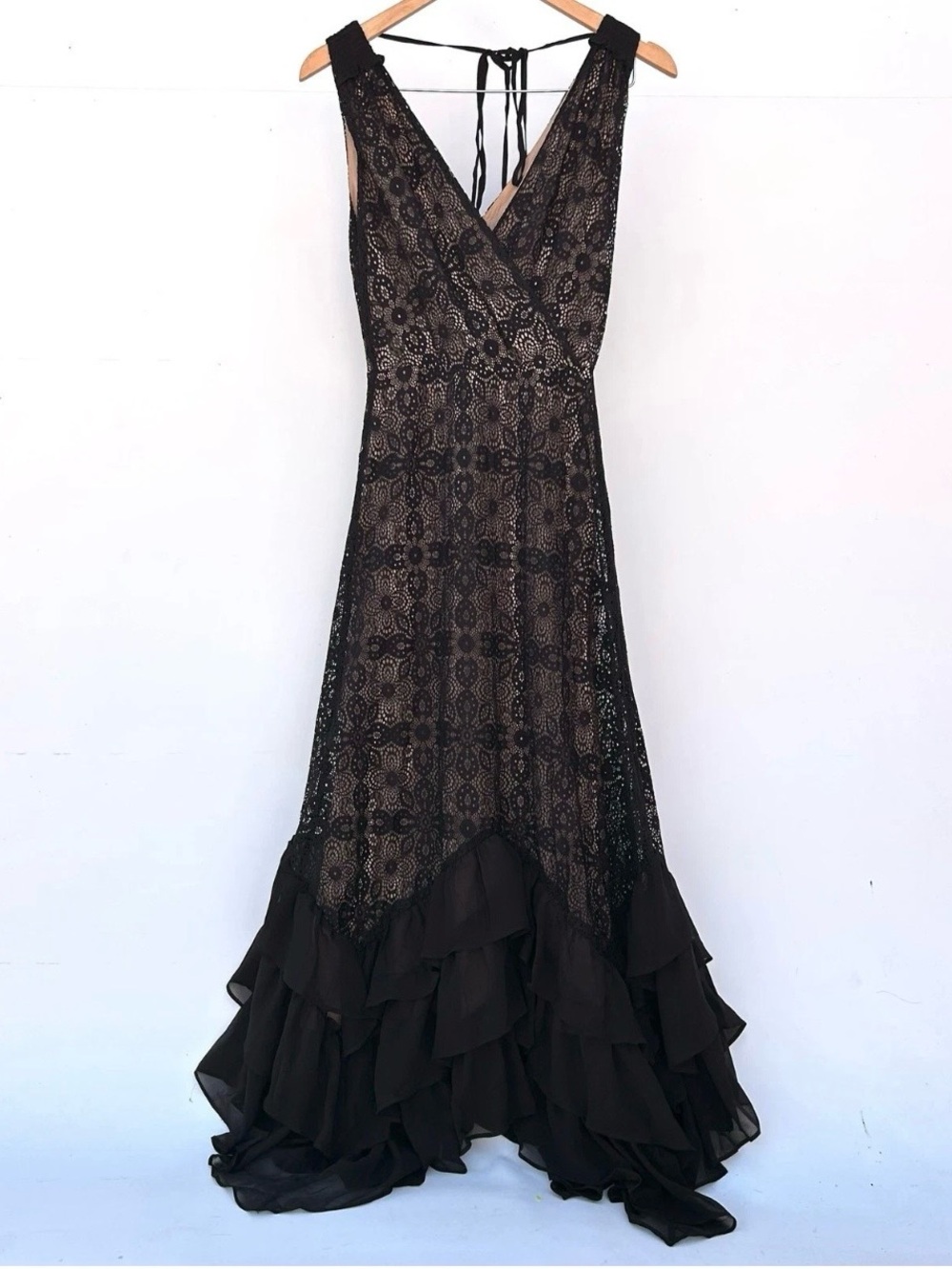 Sundance Sz L  Champs De Fleur Black Lace V-Neck Ruffle-Hem Maxi Dress NEW